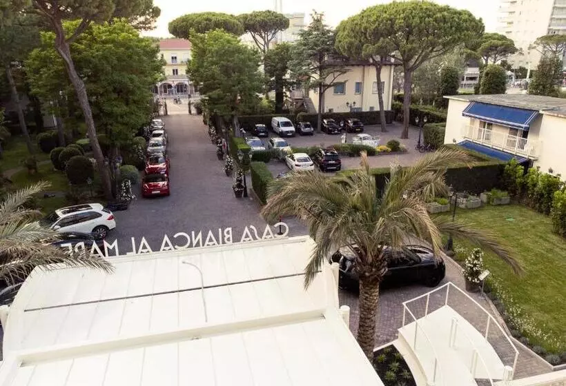 Hotelli La Dépendance By Casa Bianca