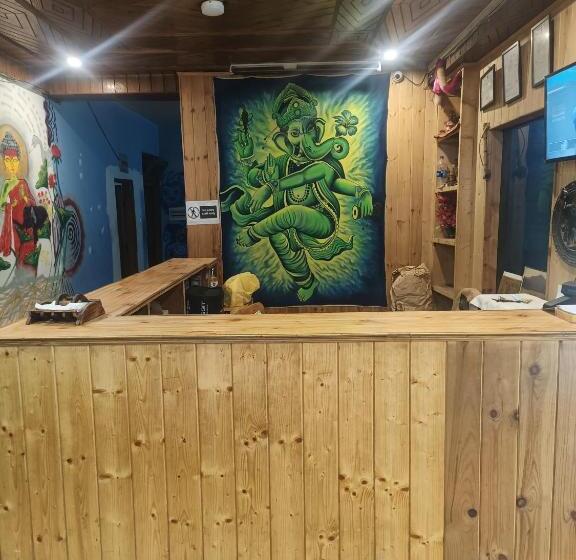 هتل Narayana Guest House