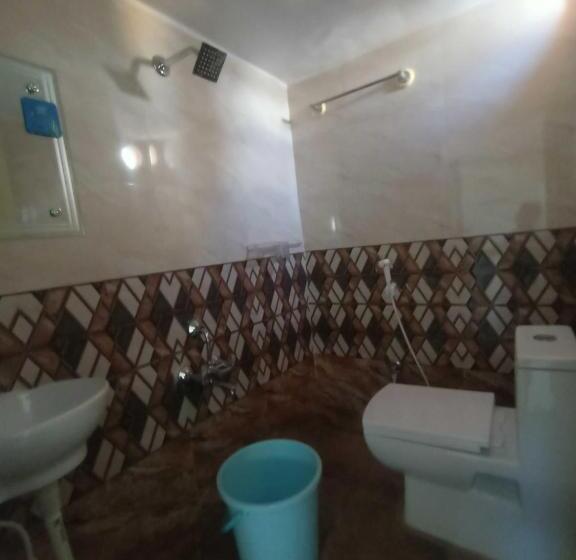 호텔 Oyo Balaji Lodge