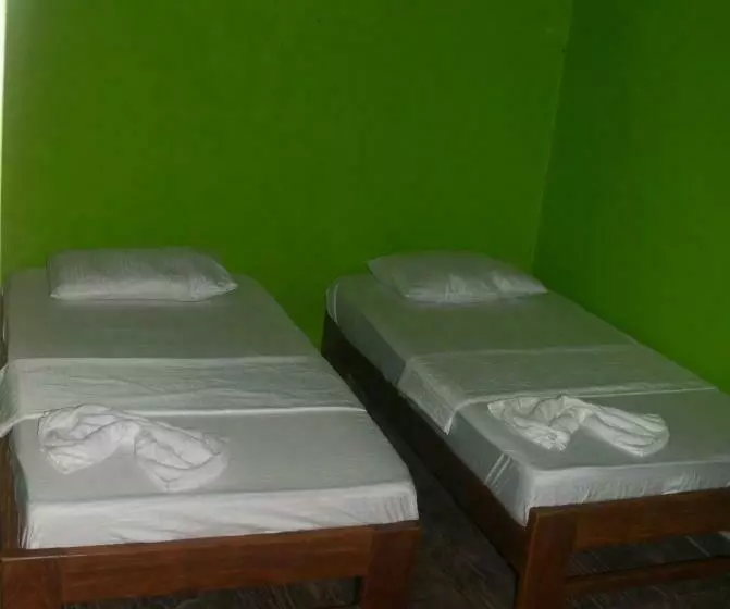 ペンション Posada Kevelin