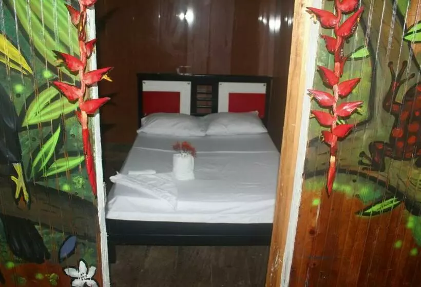 ペンション Posada Kevelin