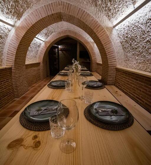 هتل El Jaraiz De Don Marciano