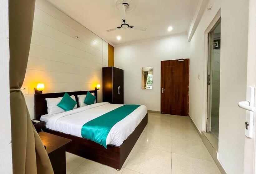 호텔 The Yachis Rishikesh