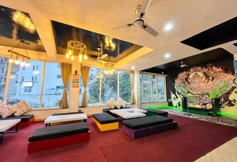 هتل The Yachis Rishikesh