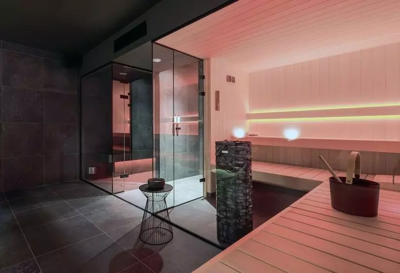 One Two Four   Hotel & Spa