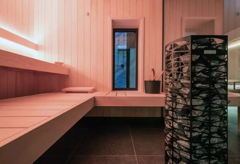One Two Four   Hotel & Spa