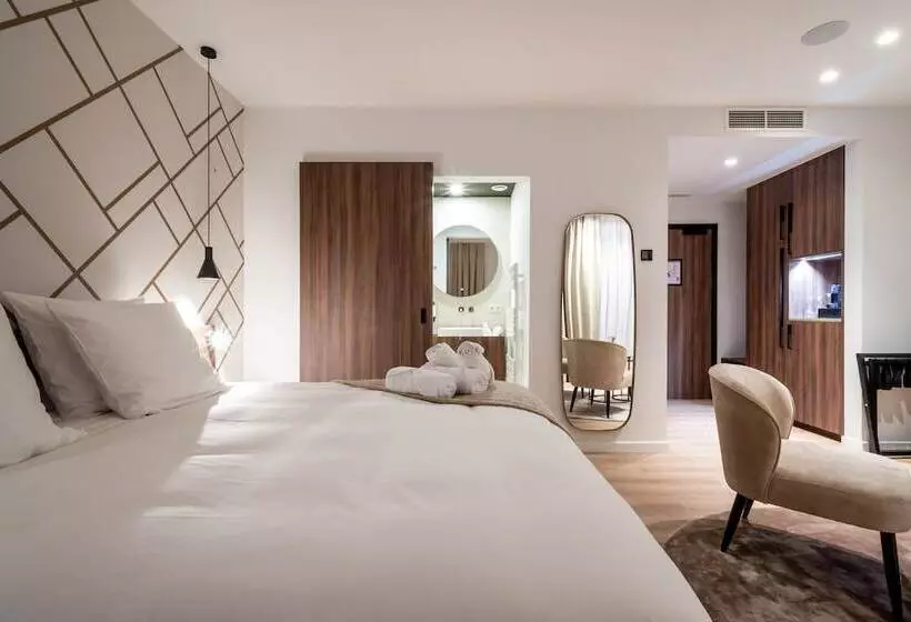 One Two Four   Hotel & Spa