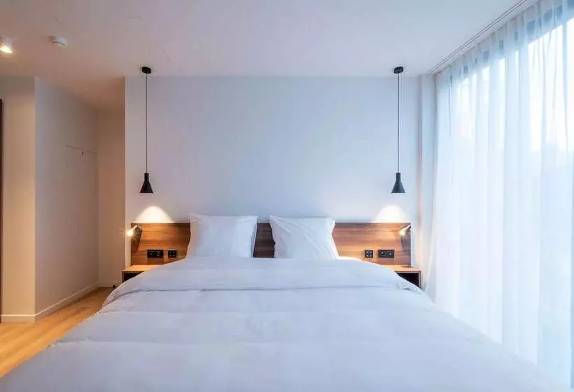 One Two Four   Hotel & Spa