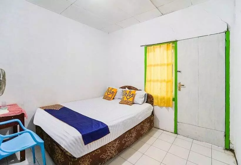 ホテル Oyo 90194 Wisma Ria