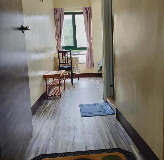 تختخواب و صبحانه 崗好山莊