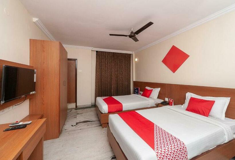 Flagship Hotel Raj Meridian