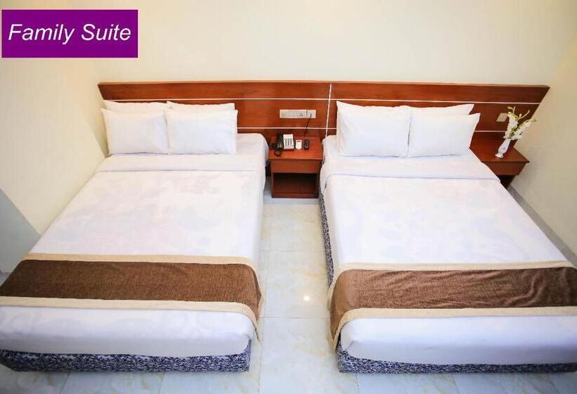 هتل Royal Beach Resort