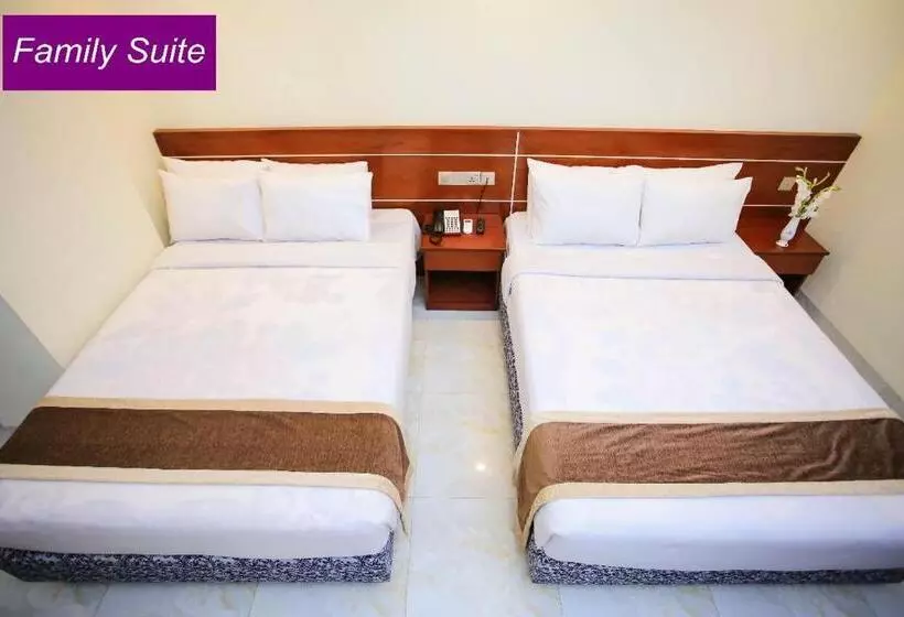 هتل Royal Beach Resort