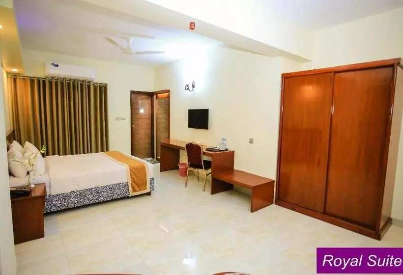 هتل Royal Beach Resort