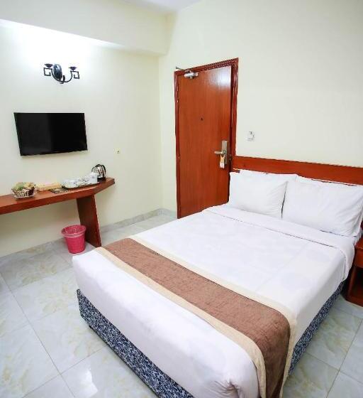 هتل Royal Beach Resort