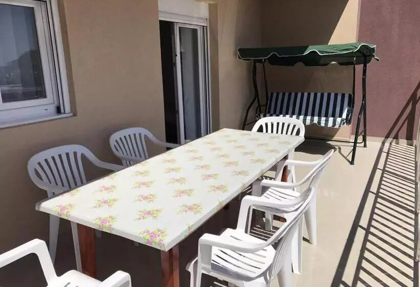 Vip Apartmani Canj