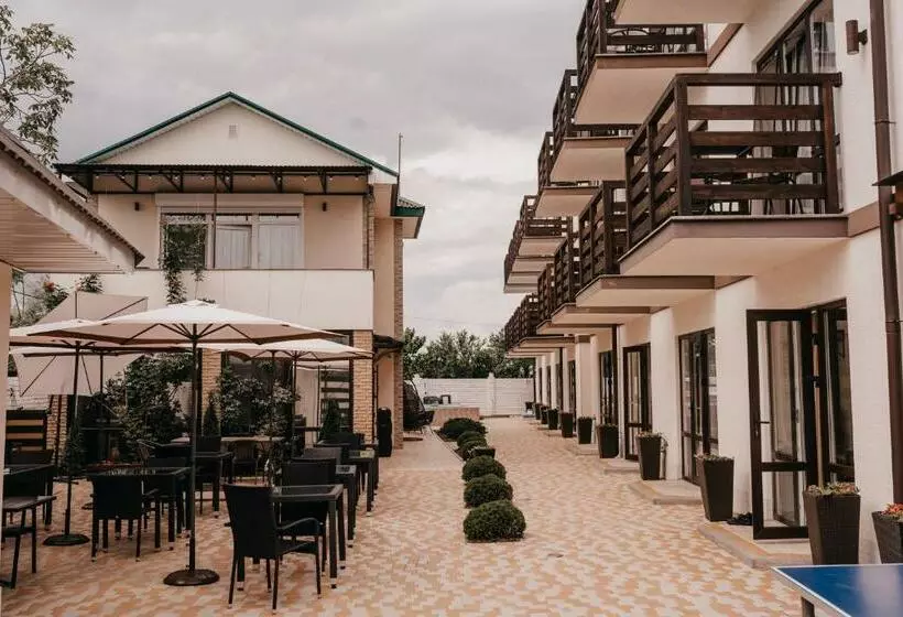 Herberge Villa White Pearl