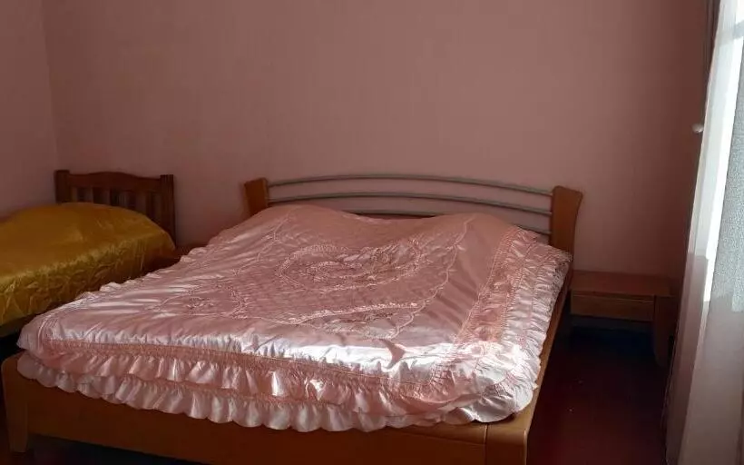پانسیون Guest House Pirvelwodebuli