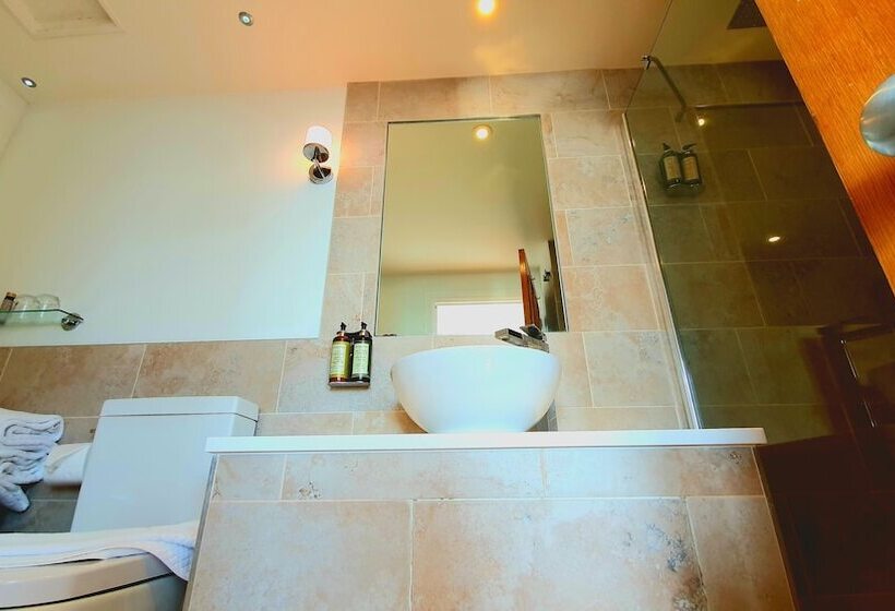 Hotel A Room With A View