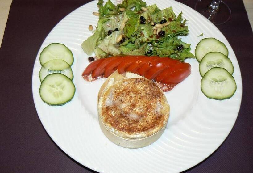 호텔 Logis Hôtel Restaurant Auberge Saint Martin