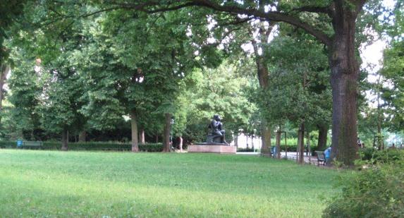 هتل Berlin Overnight