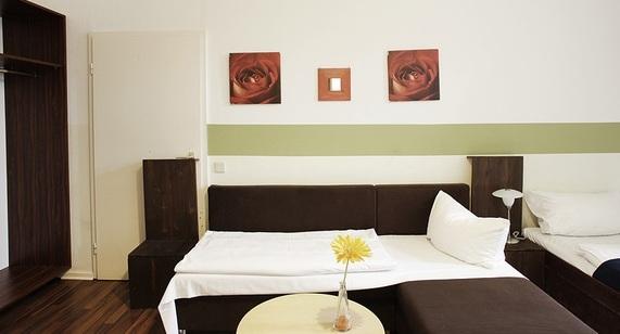 هتل Berlin Overnight