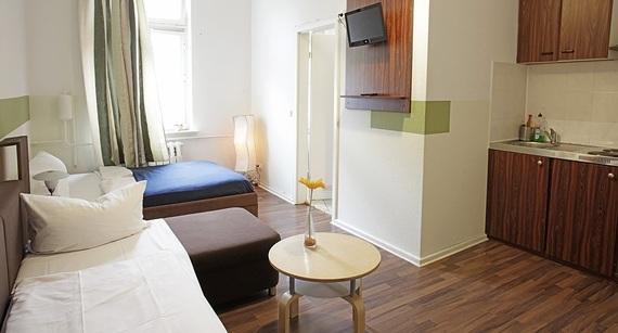 هتل Berlin Overnight