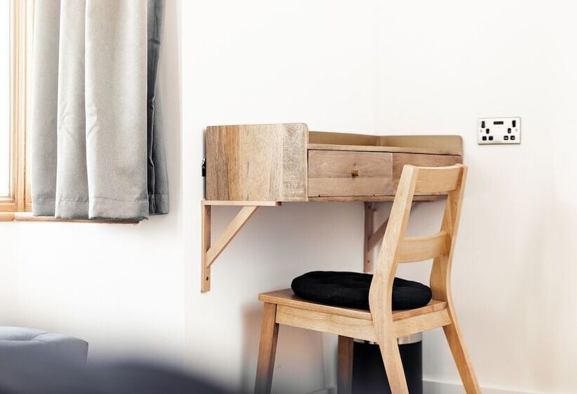 فندق Cambridge House