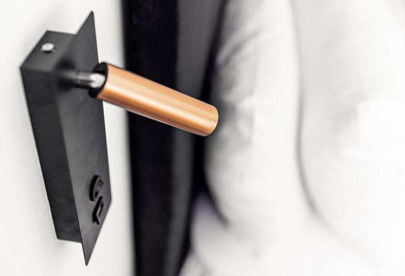 فندق Cambridge House