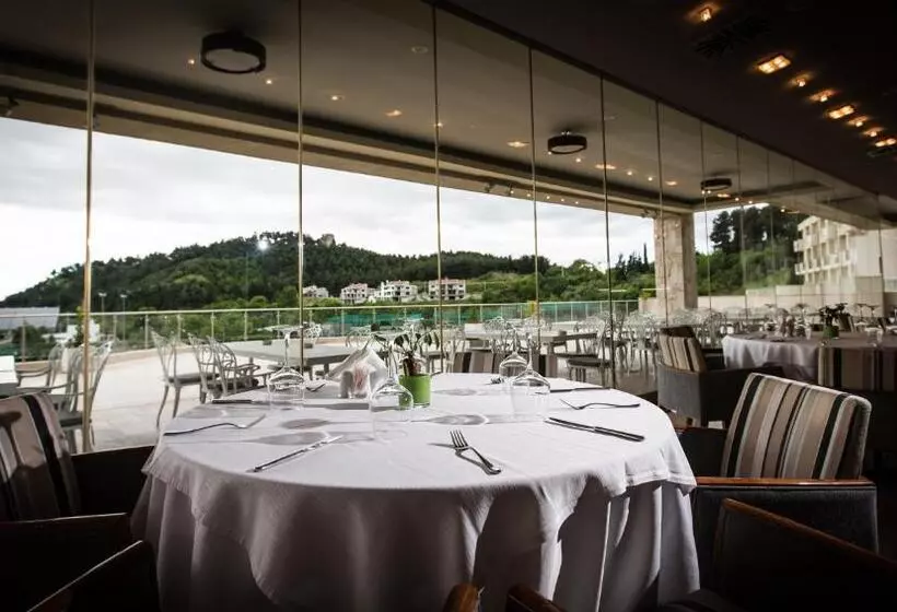 ホテル Elpida Resort & Spa