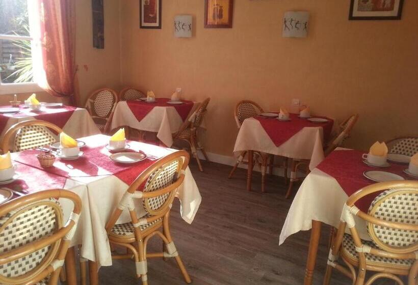 בית מלון כפרי Hôtel La Résidence