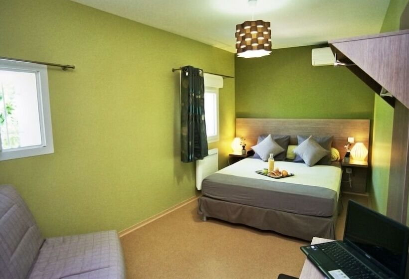 בית מלון כפרי Hôtel L'anvia