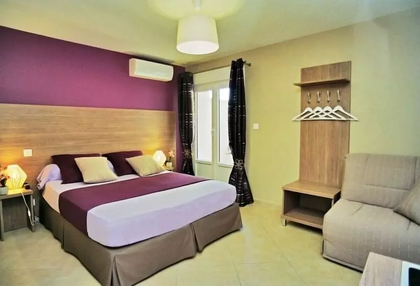 ホテル Hôtel L'anvia