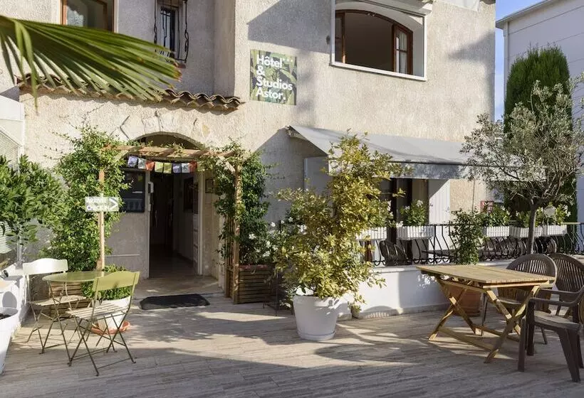 هتل Hôtel & Studios Astor