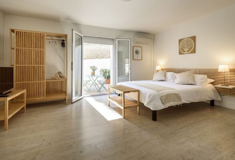 בית מלון כפרי Hôtel & Studios Astor