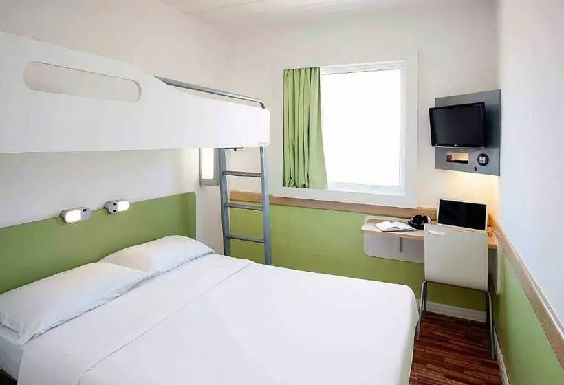 ホテル Ibis Budget Saint Dié Des Vosges