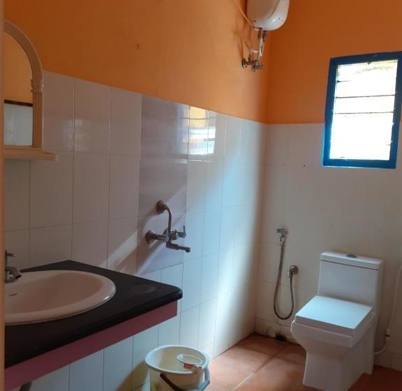 ホテル Johny S Backpackers Home