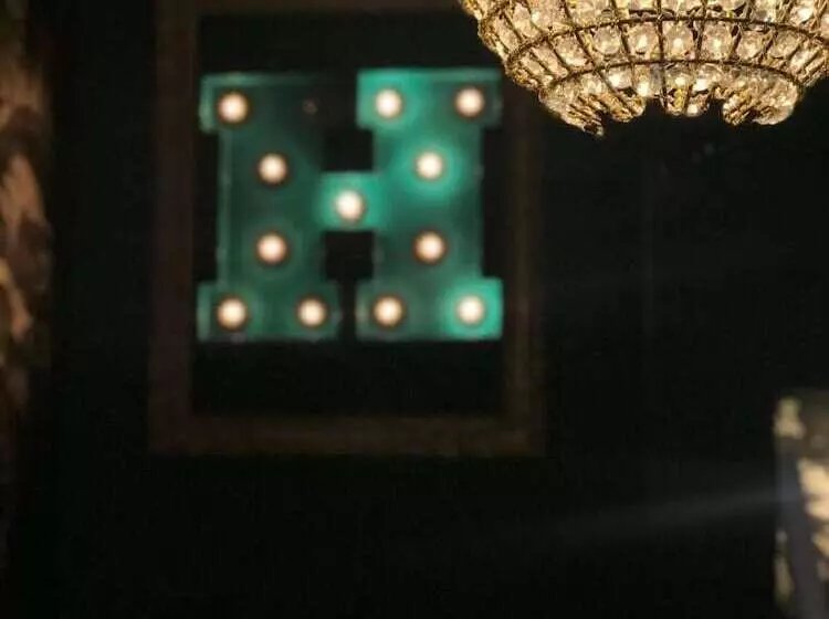 Hotel Le G