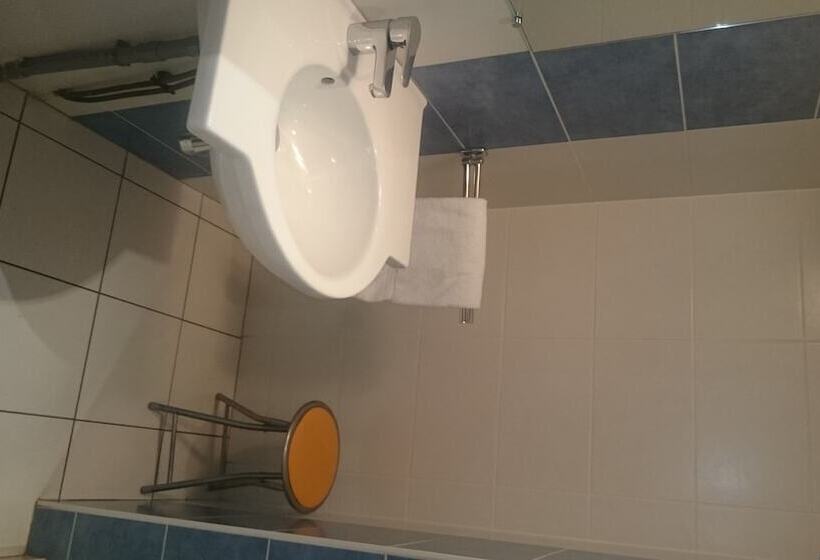 فندق Les Rosiers