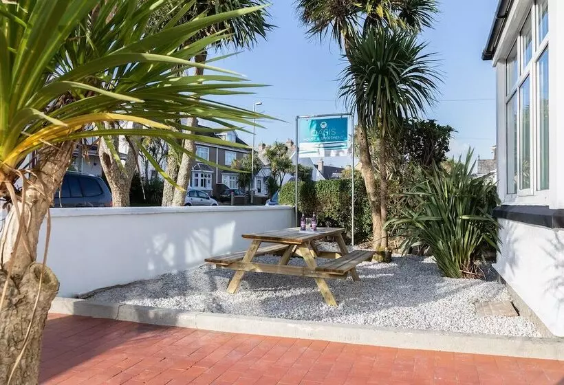 Hotel Oasis House