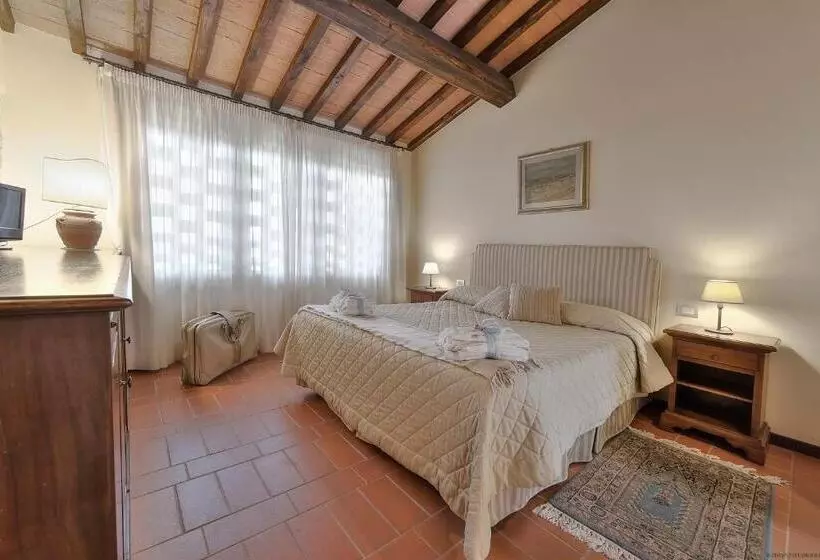 ホテル Podere Le Rondini