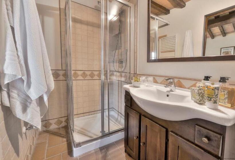 ホテル Podere Le Rondini