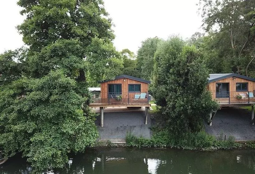 ホテル Quai Des Pontis