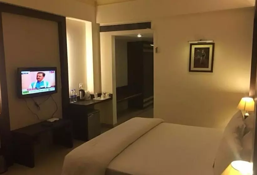 ホテル Shiva Oasis Resort