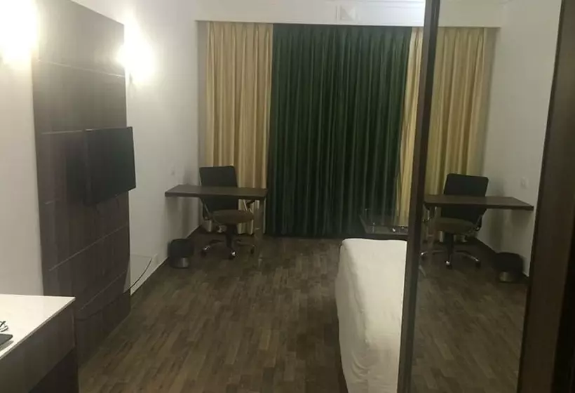ホテル Shiva Oasis Resort