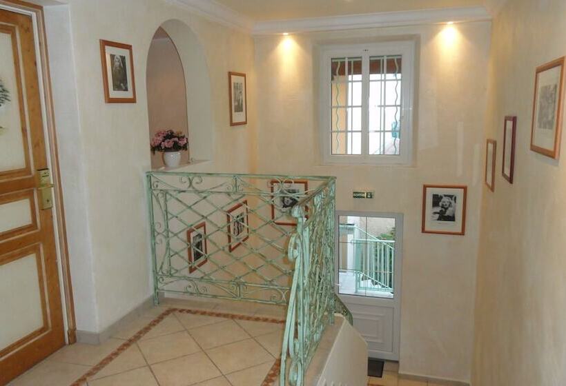 酒店 & Spa La Villa