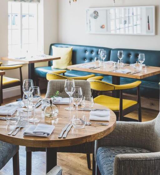 Hotel The Clive Arms