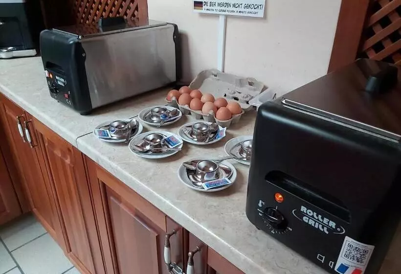 Hotelli Albergo Casa Este