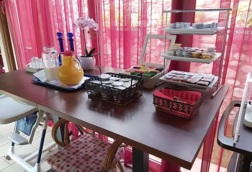 Hotelli Albergo Casa Este
