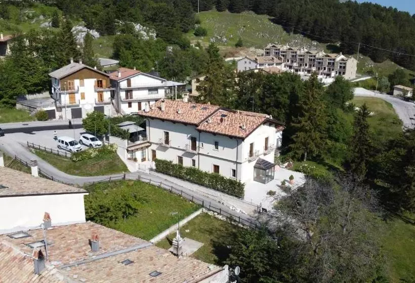 ホテル Albergo Il Gatto Bianco